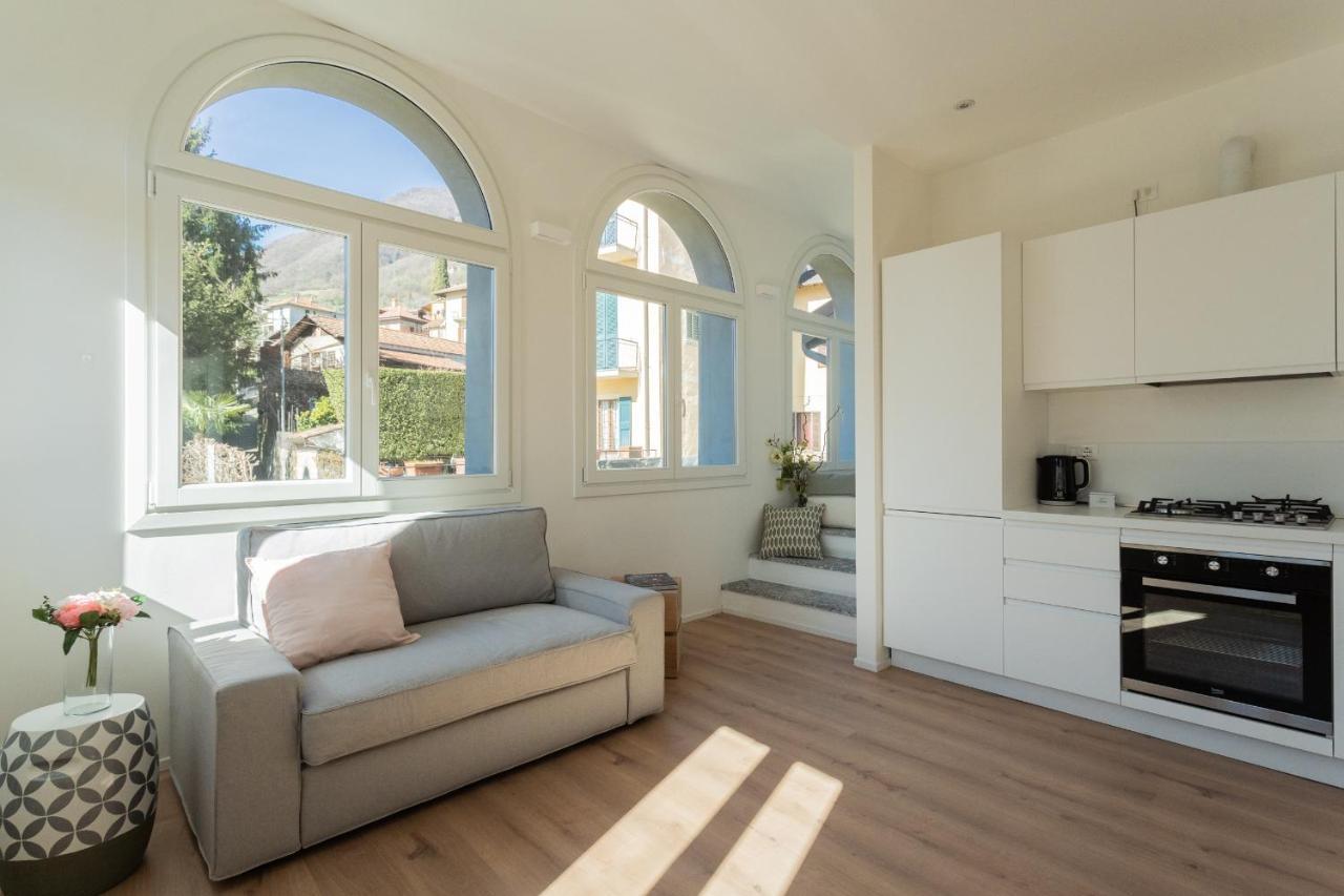 Lovely Corner In The Heart Of The Lake By Rent All Como Bagian luar foto