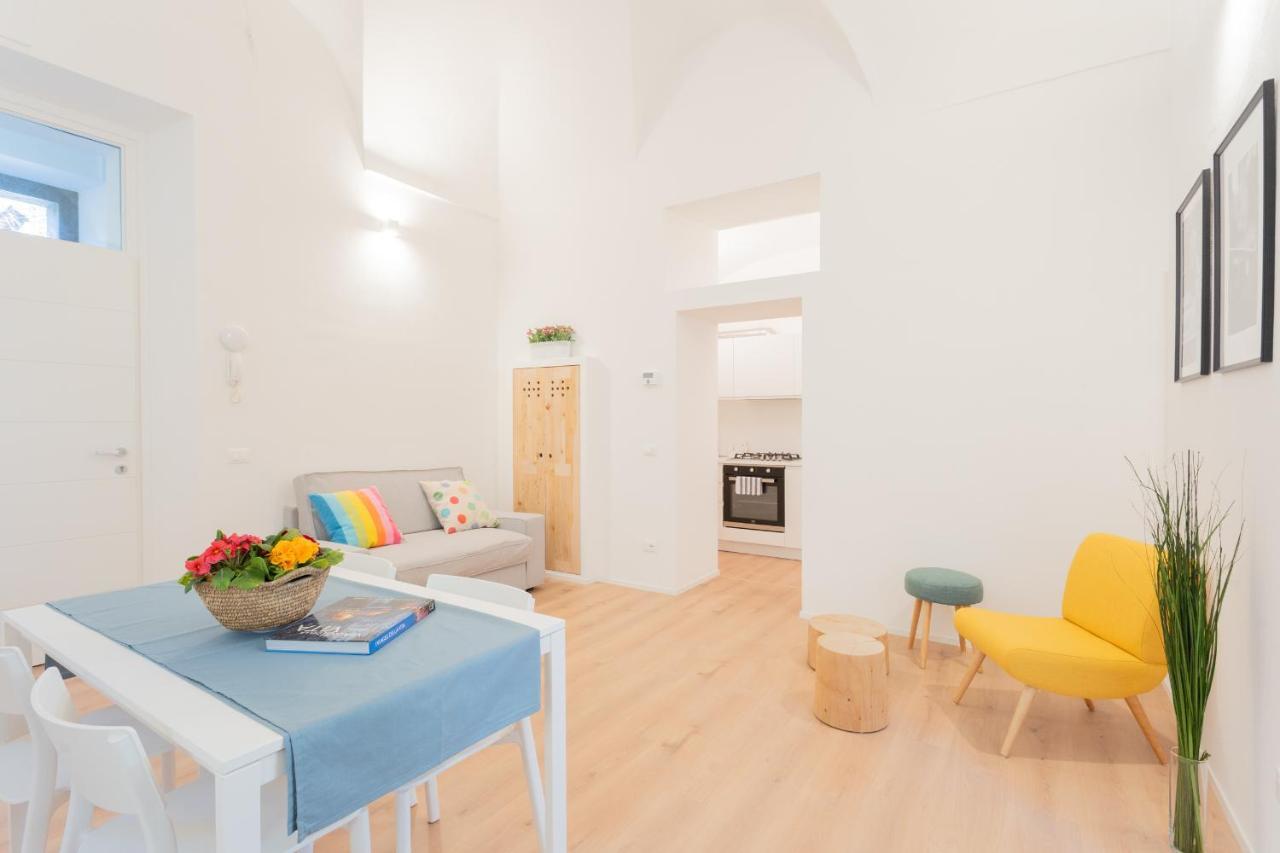 Lovely Corner In The Heart Of The Lake By Rent All Como Bagian luar foto